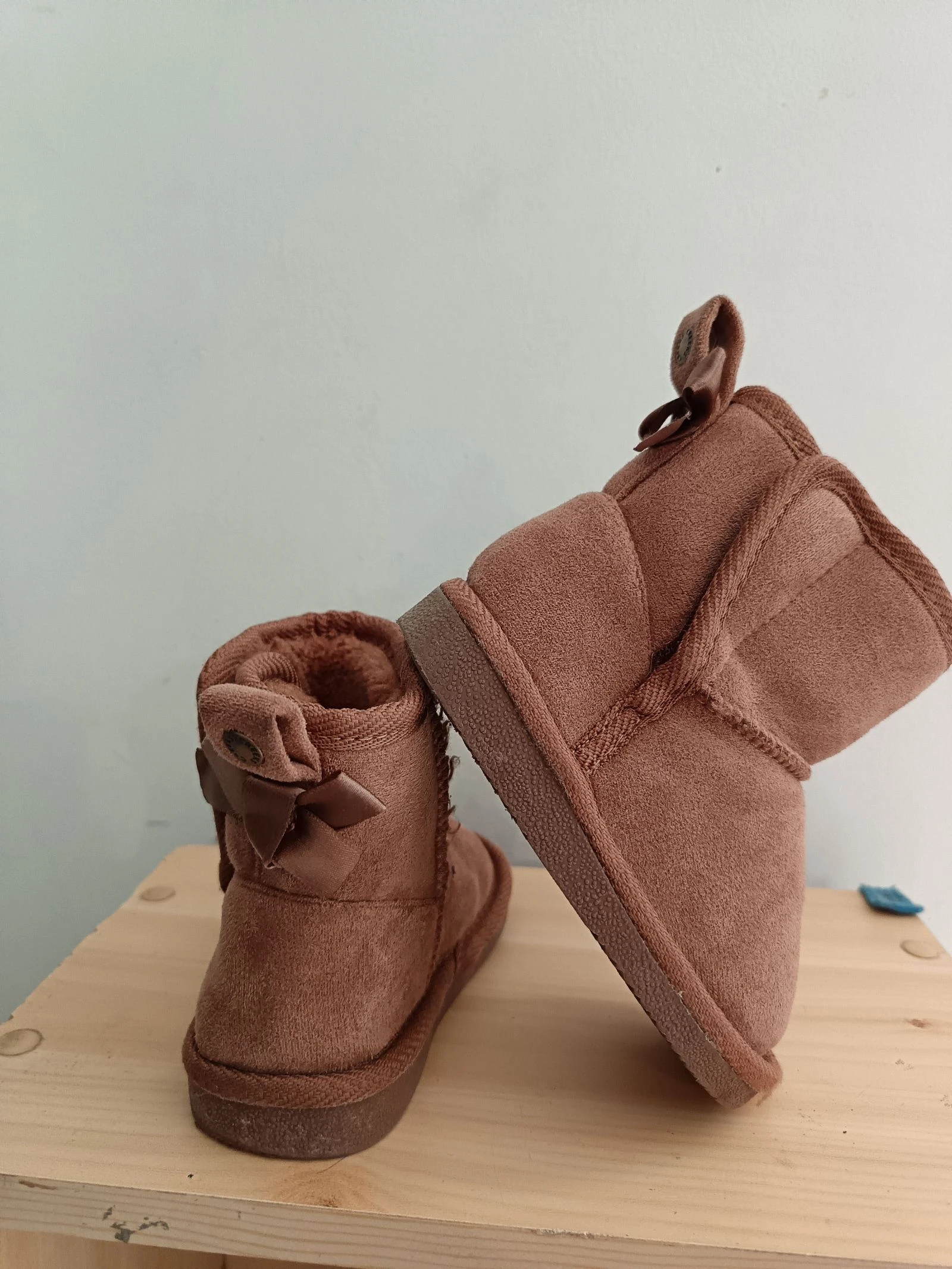Botas forradas para crianças Creeks – Tamanho 24 Marca: Creeks – photo 2